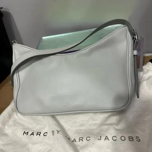 RARE MARC JACOBS New York SoHo Gray Leather Baguette Shoulder Bag MSRP $395 - Picture 10 of 14